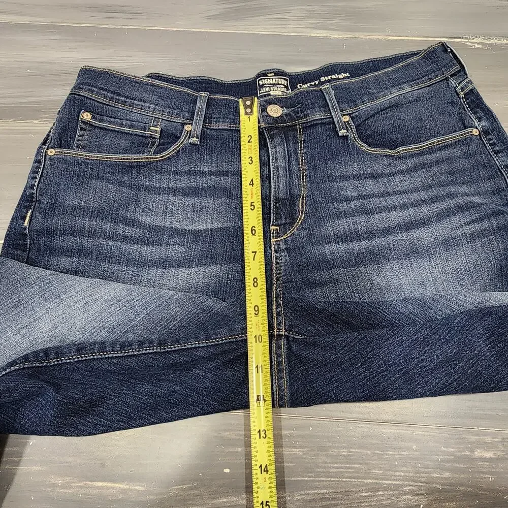 Levis levis signature